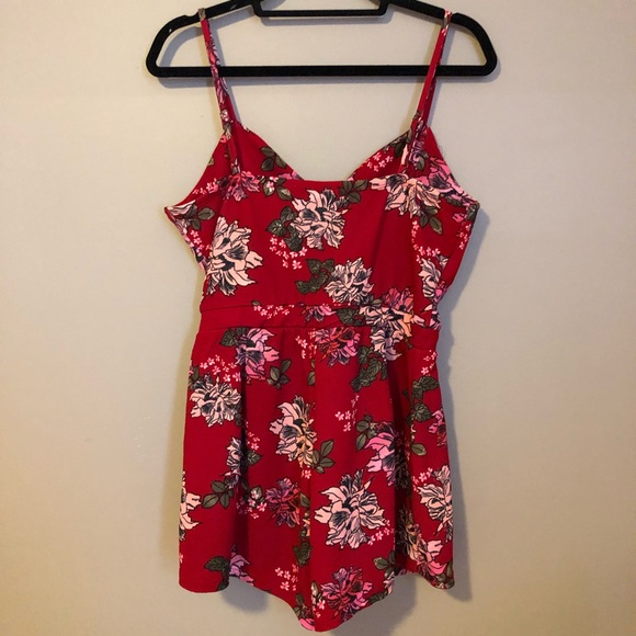 Red Patterned Romper - Picture 3 of 3